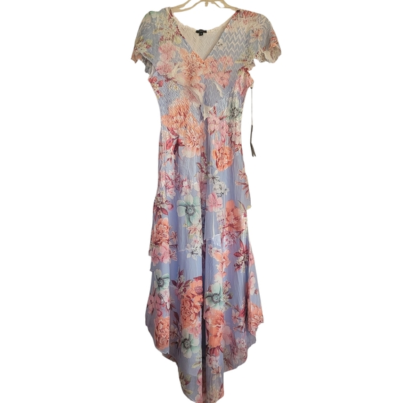 Komarov Tiered Flutter Sleeve Midi Dress  Periwinkle Bloom Size Small Floral - Picture 4 of 10